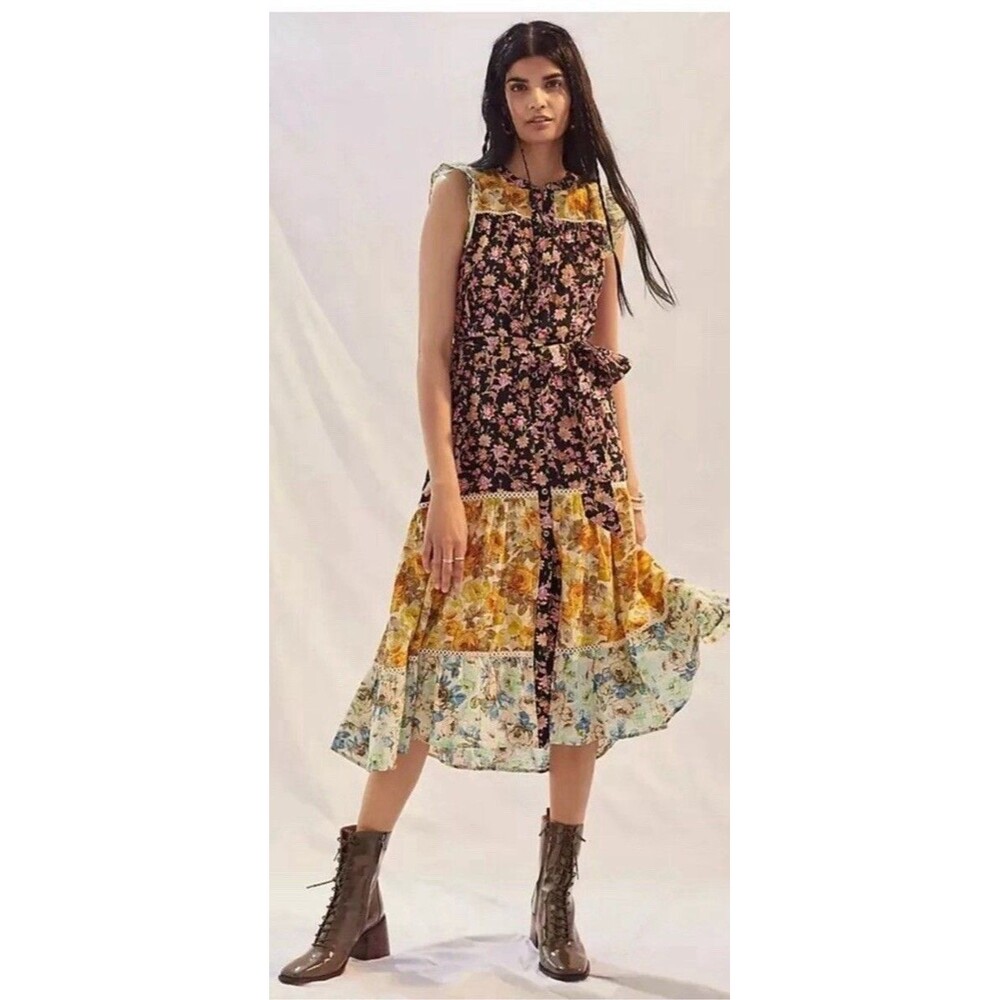 Anthropologie Ruffled Floral Midi Dress Black motif size XS